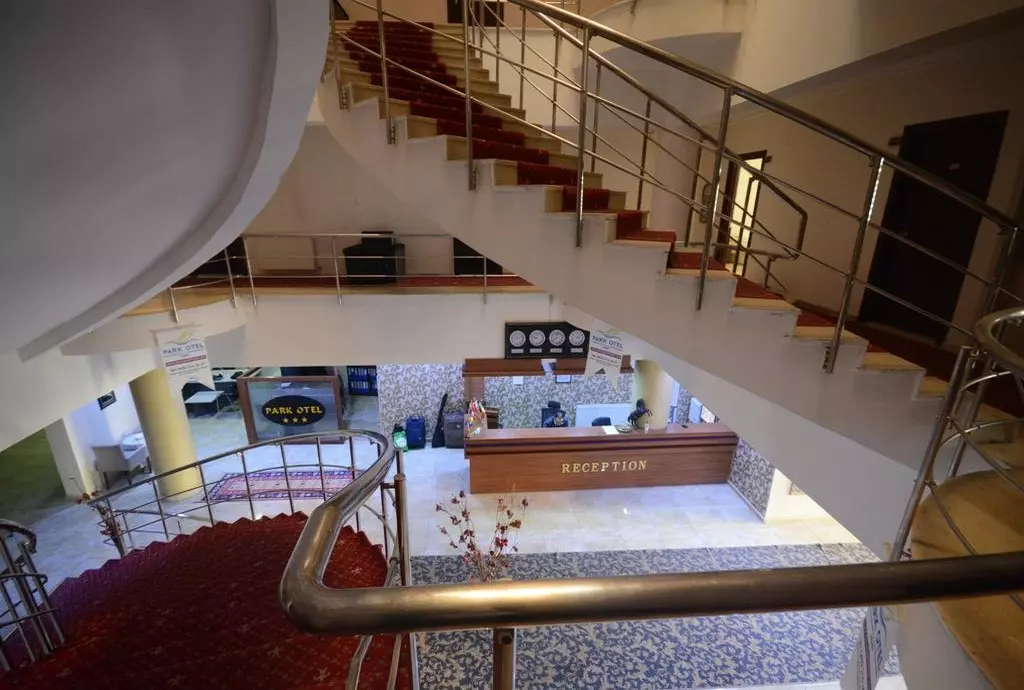 596487hotel dimet park van turkey_shabavizparvaz_05.jpg